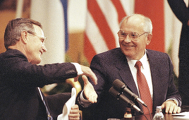 Mihail Gorbaciov denunţă, la 30 de ani de la demisia sa de la conducerea URSS, ”aroganţa” şi ”triumfalismul” americane, despre care afirmă că se află la originea tensiunilor între Rusia şi SUA