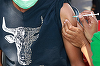 Eficienţa vaccinării cu un ”booster” Pfizer-BioNTech după o vaccinare completă cu acelaşi vaccin scade la 45% după zece săptămâni