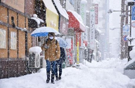 Pene de curent, ambuteiaje şi zboruri anulate în Japonia, unde ninsori puternice perturbă o parte a ţării
