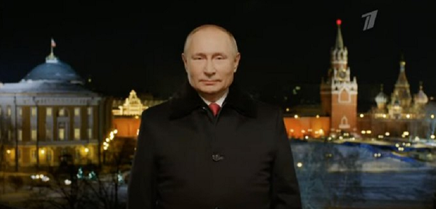 Putin afirmă, în mesajul de Anul Nou, că a apărat ”ferm” interesele Rusiei în 2021 şi anunţă o ”îmbunătăţire a stării de bine şi a calităţii vieţii populaţiei” în 2022, după ce Rusia înregistrează un bilanţ-record de 87.000 de morţi din cauza covid-19 şi peste 600.000 de la începutul epidemiei