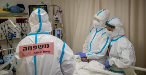 Omicron ar putea duce la imunitate în masă în Israel, spune un înalt oficial din Ministerul Sănătăţii