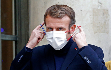 Macron creditat cu o victorie detaşată în alegerile prezidenţiale franceze - sondaj