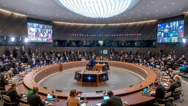Aliaţii din NATO se pun de acord asupra unei poziţii comune îniantea negocierilor SUA cu Rusia luni, la Geneva, privind Ucraina şi securitatea Europei