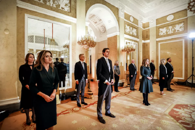 Noul Guvern olandez al lui Rutte, învestit după o peroadă de negocieri-record