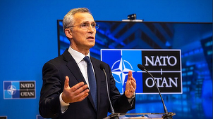 Stoltenberg anunţă un acord cu Ucraina în vederea unei consolidări a cooperării, în urma unui vast atac cibernetic; viitorul acord prevede un acces la o platformă NATO de împărtăşire a informaţiilor despre programe informatice de tip malware