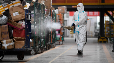 China ordonă să se dezinfecteze corespondenţa din străinătate, după ce autorităţile afirmă că au descoperit urme ale variantei omicron a SARS-CoV-2 pe o scrisoare primită de un locuitor al Beijingului din Canada