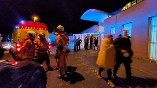Cel puţin cinci morţi într-un incendiu la un azil de bătrâni medicalizat în apropiere de Valencia