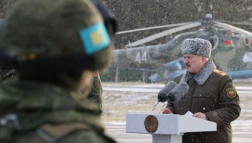 SUA ameninţă Belarusul cu o ripostă ”rapidă” şi ”fermă” în cazul în care ajută Rusia să invadeze Ucraina; NATO şi-ar putea revizui poziţia în state membre vecine, dacă Rusia staţionează permanent militari în Belarus