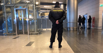 Doi americani arestaţi pe aeroportul rus Şeremetievo, Andre Khatchatourian cu privire la trafic de armament şi un fost diplomat, Marc Fogel, cu privire la contrabandă cu droguri