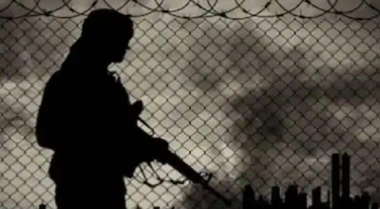 Nouă ”terorişti” ucişi în bombardamente ţintite în urma unui atac al Statului Islamic soldat cu 11 militari morţi în Irak; confruntări în apropierea Închisorii siriene Ghwayran de la Al Hasakh, luată cu asalt de SI, unde bilanţul a depăşit de 260 de morţi