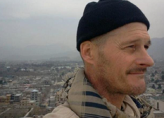 Biden le cere talibanilor să-l elibereze pe Mark Frerichs, un veteran din US Navy, răpit în 2020, înaintea încheierii acordului de la Doha