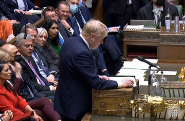Boris Johnson spune în faţa deputaţilor că-i ”pare rău”, după ce raportul Gray denunţă ”erori de leadership şi de judecată” în scandalul ”partygate”; ”Înţeleg şi le voi remedia”, se angajează el