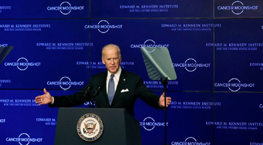 Biden vrea să reducă mortalitatea cauzată de cancer în SUA cu 50% în următorii 25 de ani