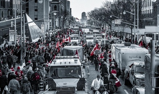 Mii de oameni au demonstrat în oraşe din Canada împotriva obligativităţii unui certificat de vaccinare