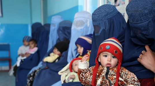 Epidemie de rujeolă în Afganistan, trage un semnal de alarmă OMS; zeci de mii de cazuri suspecte şi 150 de morţi, 97% copii în vârstă de până la cinci ani