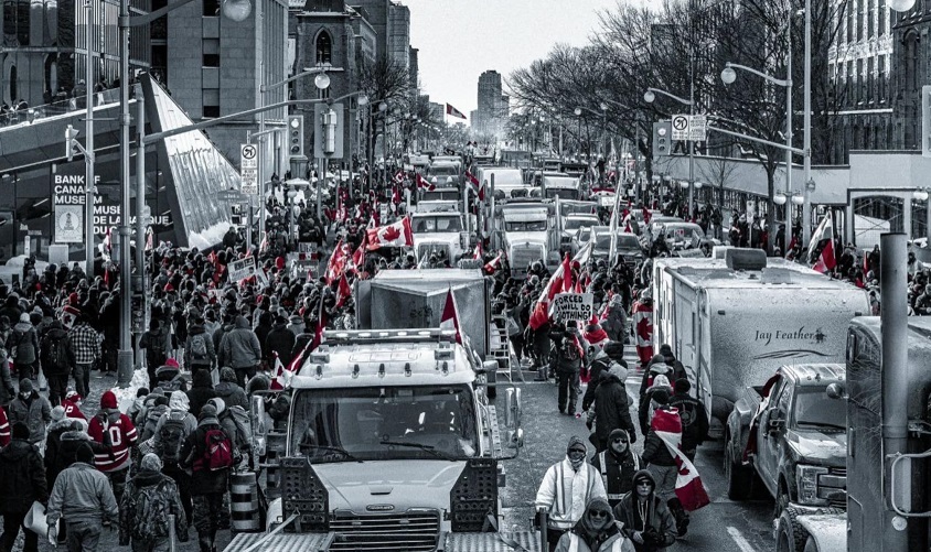 Comandantul Poliţiei din Ottawa, Peter Sloly, a demisionat după săptămâni de critici pentru gestionarea protestelor faţă de vaccinărea obligatorie care au paralizat oraşul 