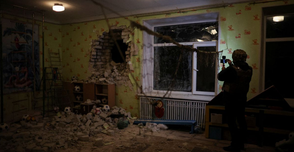 Armata ucraineană şi separatiştii proruşi se acuză reciproc de bombardamente, după bombardarea grădiniţei din Staniţa Luganska; Boris Johnson acuză Rusia de o ”provocare” vizând ”să discrediteze” Kievul şi să justifice o intervenţie militară rusă în Ucrai