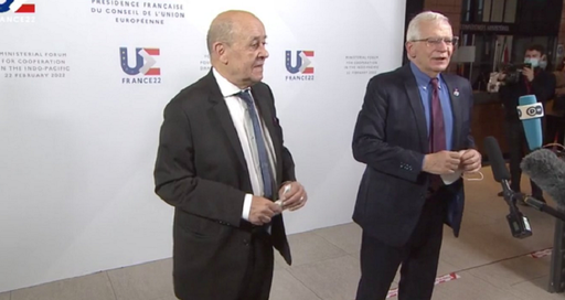 UE urmează să impună marţi primele sancţiuni Rusiei şi denunţă recunoaşterea independenţei regiunilor separatiste proruse din Donbas şi trimiterea unor trupe ruse în estul Ucrainei drept un ”act de război”