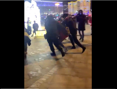 Arestări la Moscova şi la Sankt Petersburg, la protestele faţă de invadarea Ucrainei. Peste 700 de protestatari arestaţi - VIDEO, FOTO