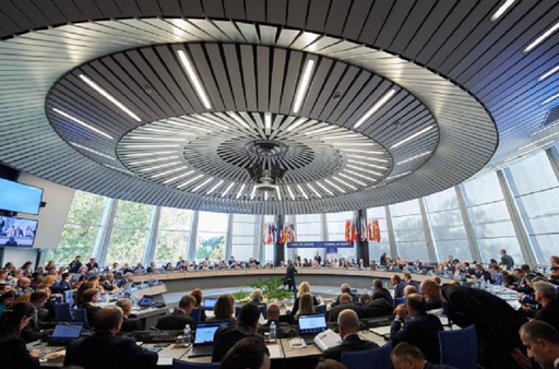 CEDO, sesizată de Kiev, îndeamnă Moscova ”să se abţină de la orice atac” vizând civili