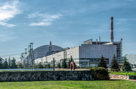 Centrala de la Cernobîl funcţionează cu ajutorul generatoarelor iar personalul "locuieşte" acolo de la atacul forţelor ruse - CNN