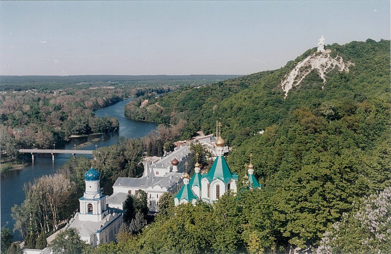 Forţele ruse au distrus Mănăstirea din Sviatogirski, construită în 1526, unde se adăposteau peste 500 de refugiaţi