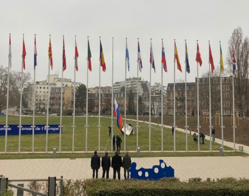 CEDO suspendă examinarea tuturor plângerilor depuse împotriva Rusiei, în urma excluderii acesteia din Consiliul Europei