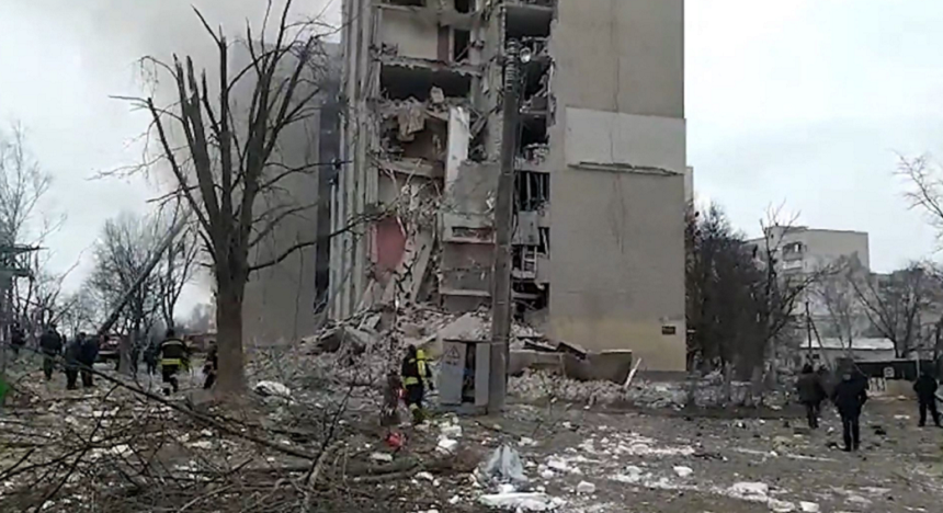 Cinci morţi, inclusiv trei copii, într-un atac rus la Cernihiv