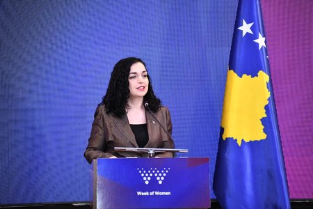 Preşedintele kosovar, Vjosa Osmani, cere ajutor SUA pentru aderarea la NATO / Procesul poate fi complicat, deoarece 4 membri, inclusiv România, nu recunosc independenţa ţării