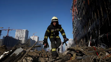 Bilanţul victimelor de la mallul atacat de ruşi la Kiev cu racheta creşte la opt morţi, anunţă Procuratura Generală