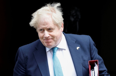 Boris Johnson îndeamnă NATO, înainte de un summit extraordinar, să-l împiedice pe Putin să folosească importante rezerve de aur pentru a înfrunta sancţiunile occidentale