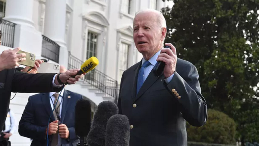 Biden a lăudat curajul şi rezistenţa civililor ucraineni în timpul vizitei la militarii americani din Polonia: Ucrainenii au ”coloană vertebrală” / Lumea se confruntă cu o luptă între ”democraţie şi oligarhi