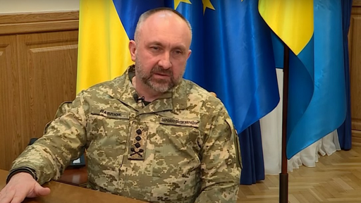 Forţe ruse bombardează cu obuze şi rachete districte de la periferia de vest şi de est a Kievului, anunţă Administraţia Militară Regională