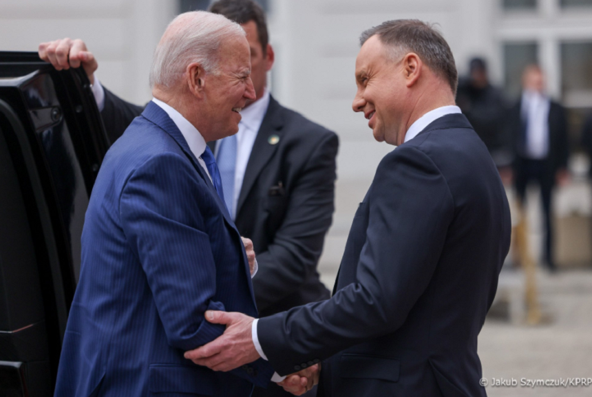 Biden, la întâlnirea cu preşedintele Poloniei: Stabilitatea Europei are „importanţă critică” pentru Statele Unite / Sunt sigur că Vladimir Putin a contat pe faptul că va diviza NATO