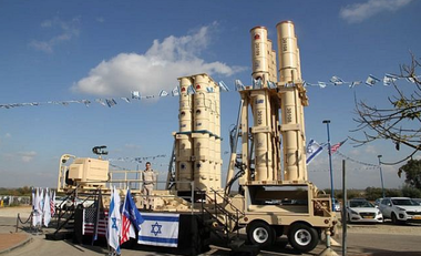 Germania vrea să cumpere sistemul israelian antirachetă de tip Arrow 3, pentru a se apăra de ”ameninţarea rusă”, dezvăluie Bild; acest scut antirachetă ar fi destul de puternic să apere Polonia, România şi ţările baltice