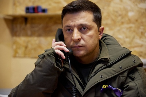 ”Ce face NATO? Este condusă de Rusia? Ce aşteaptă?”, critică Zelenski, care aşteaptă de ”31 de zile” 1% din avioanele şi tancurile Alianţei