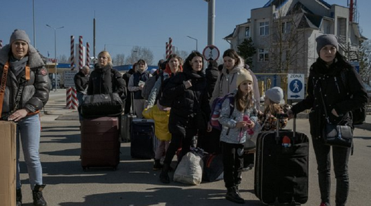 ONU: Peste 3,8 milioane de persoane refugiate în strănătate de la lansarea invaziei ruse a Ucrainei; fluxul refugiaţilor, încetinit de la 22 martie