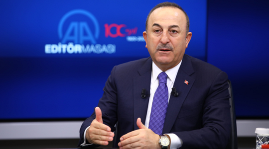 Ministrul turc de Externe, Mevlut Cavusgolu, susţine că Turcia încearcă să reunească  miniştrii de Externe ai Ucrainei şi Rusiei pentru o nouă discuţie peste 2 săptămâni
