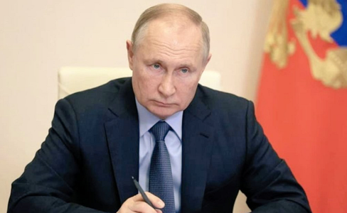 Putin ameninţă cu oprirea livrărilor de gaze naturale vineri, dacă facturile nu sunt plătite în ruble; cumpărătorii trebuie să deschidă conturi în ruble la Gazprombank pentru a cumpăra gaze naturale ruseşti, anunţă el