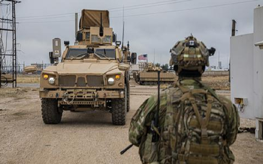 Patru militari americani, răniţi într-un atac vizând baza kurdă Green Village, în Deir Ezzor, în nord-estul Siriei