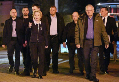 Ursula von der Leyen, la Bucea: Aici s-a întâmplat ceva de neimaginat. Am văzut faţa crudă a armatei lui Putin / Josep Borrell: Ucraina nu este o ţară dominată, ci deţine controlul asupra teritoriului său - VIDEO 
