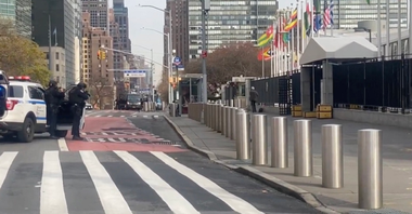 New York: O adolescentă ucisă şi alţi doi tineri răniţi, după ce au fost atinşi de gloanţe rătăcite