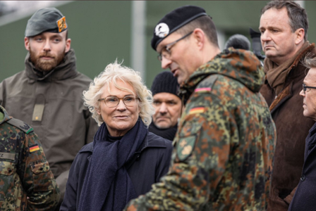 Ministrul german al Apărării, Christine Lambrecht, susţine că stocurile de armament ale Bundeswehrului au ”atins o limită”