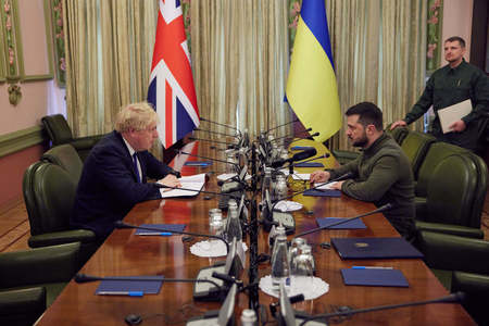 Marea Britanie va trimite vehicule blindate şi sisteme de rachete anti-navă în Ucraina / Johnson vorbeşte despre respingerea armatei ruse din Ucraina ca fiind ”cea mai mare faptă de arme din secolul XXI”