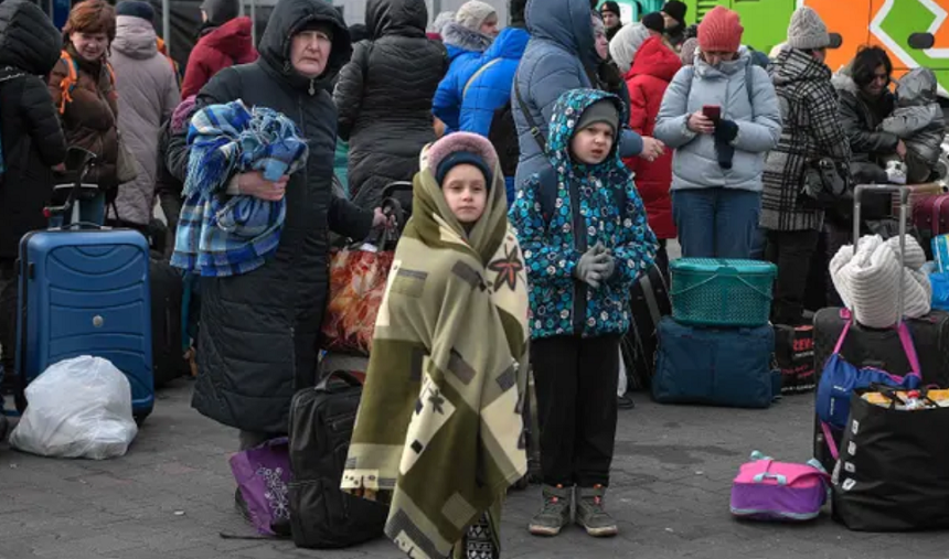 Peste 870.000 s-au întors acasă de la începutul războiului rus, anunţă grănicerii ucraineni