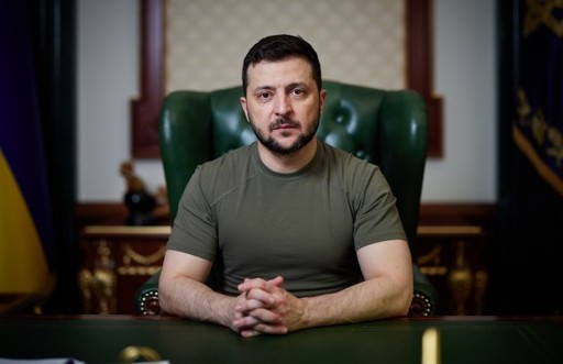 Volodimir Zelenski: Având în vedere ameninţările repetate ale propagandiştilor ruşi de a folosi arme chimice împotriva apărătorilor lui Mariupol, lumea trebuie să răspundă acum. Răspundeţi preventiv, pentru că după, orice răspuns nu va schimba nimic!