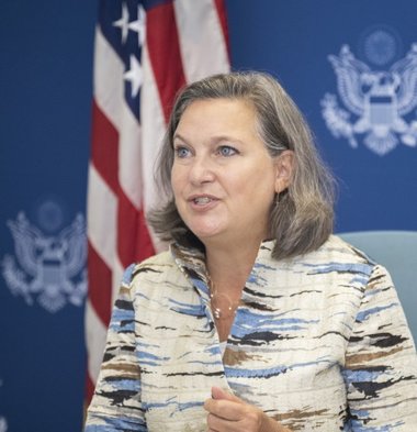 Victoria Nuland afirmă că Rusia vrea "să distrugă Ucraina şi populaţia sa civilă"