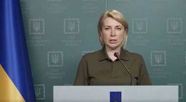 Treizeci de ucraineni, 22 de militari şi opt civili, eliberaţi în al patrulea schimb de prizonieri cu Rusia, din ordinul lui Zelenski; doi piloţi luaţi prizonieri de la începutul lui martie, eliberaţi de ruşi, anunţă Ministerul ucrainean al Apărării