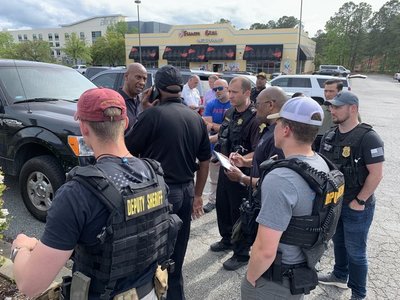 SUA: 14 persoane rănite după un incident armat la un mall în Carolina de Sud. Un bărbat a fost arestat 