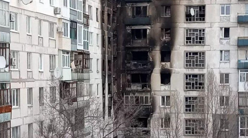 Ucrainenii au ”pierdut” localitatea Kreminna, în Donbas, unde continuă lupte crâncene, anunţă şeful administraţiei militare regionale Lugansk Serghii Gaidai; patru morţi şi un rănit grav după ce ruşii deschid focul asupra unor vehicule cu refugiaţi 